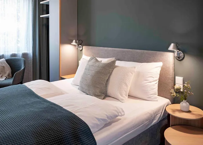 Hotel My Place 3*