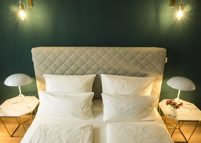 My Place Hotel 3*